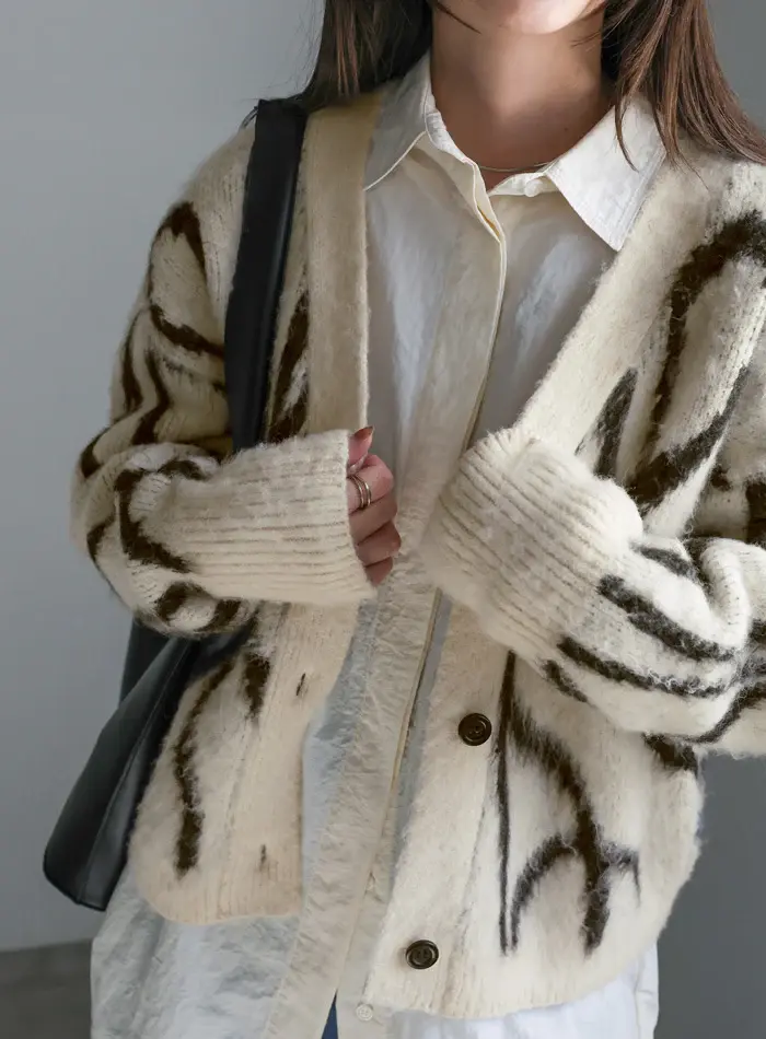 30001656-_-iv-10_700x950