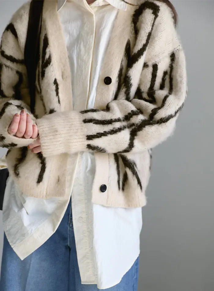 30001656-_-iv-07_700x950