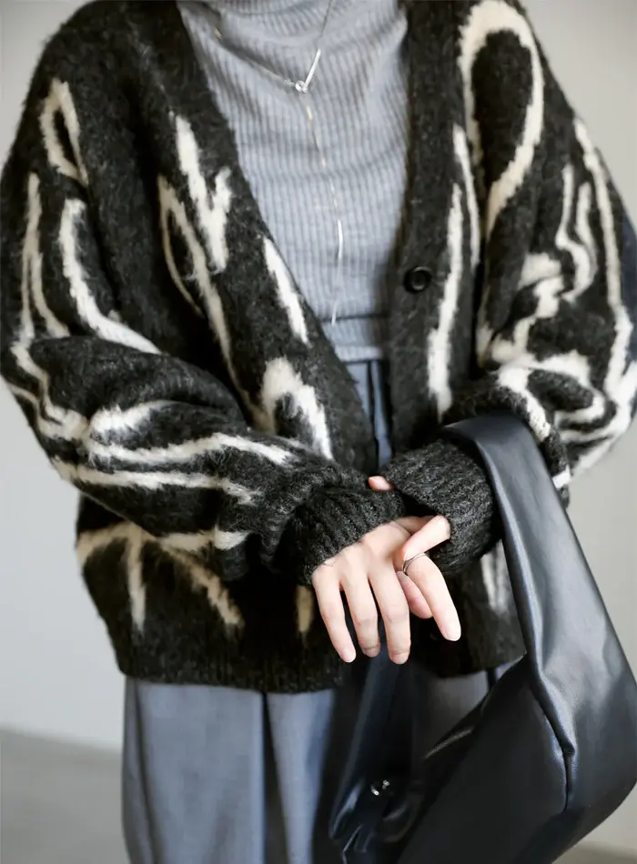 30001656-_-bk-08_700x950