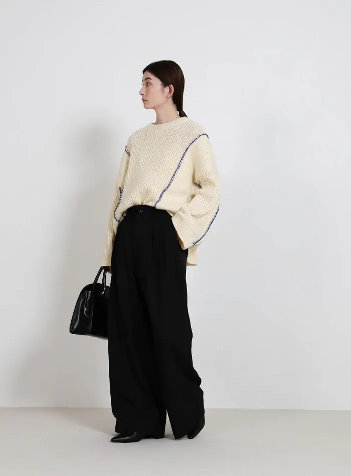 30001641-iv-09_700x950