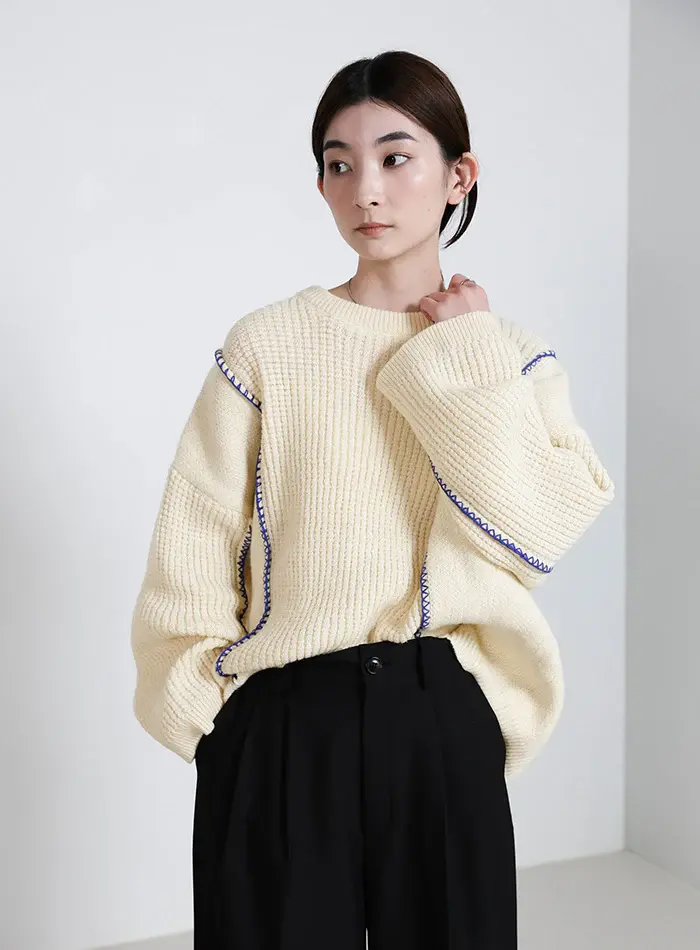 30001641-iv-01_700x950