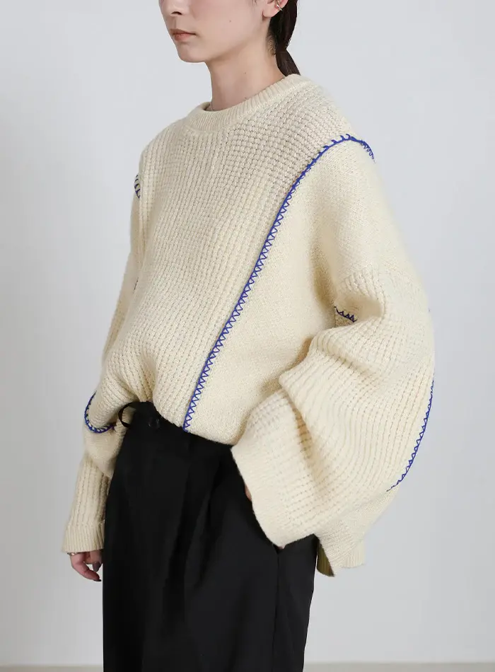 30001641-iv-03_700x950