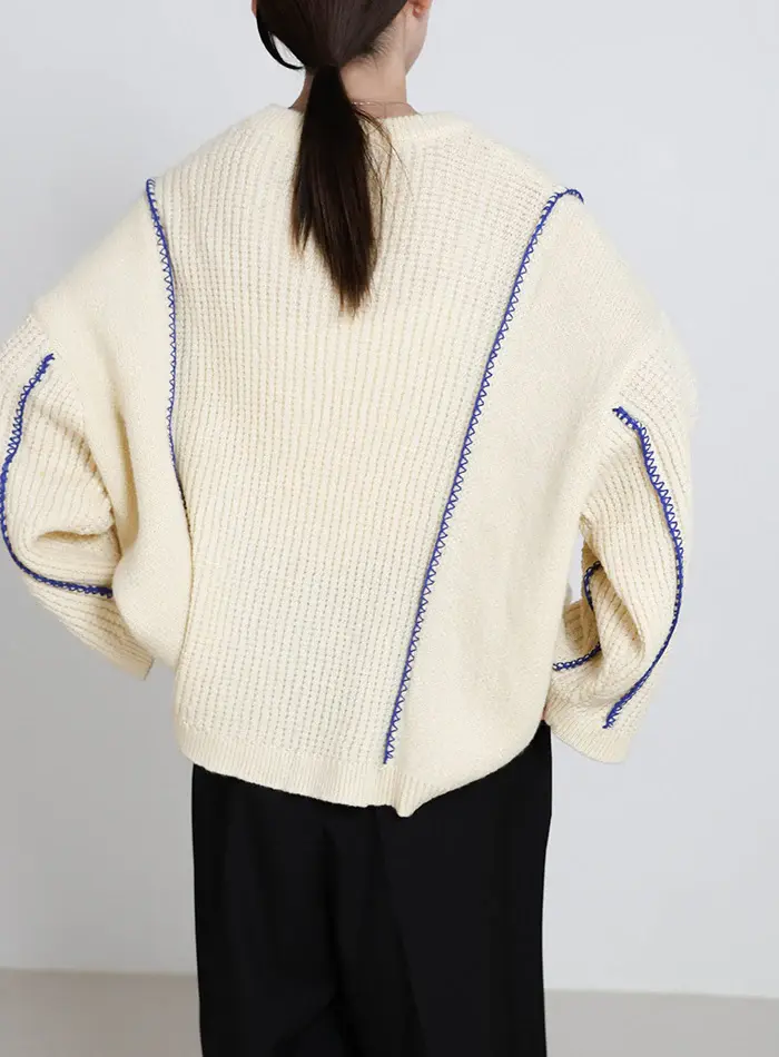 30001641-iv-05_700x950