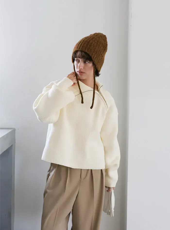 30001654-_-iv-03_700x950