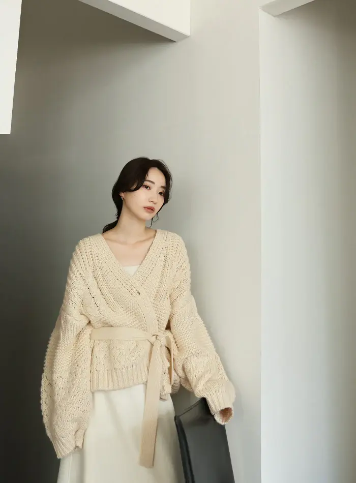 Et_cd325101-_-iv-13_700x950