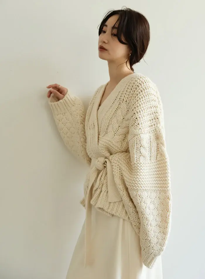 Et_cd325101-_-iv-12_700x950