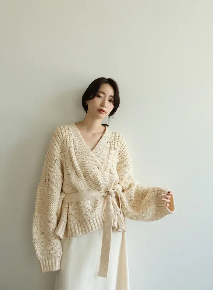 Et_cd325101-_-iv-11_700x950