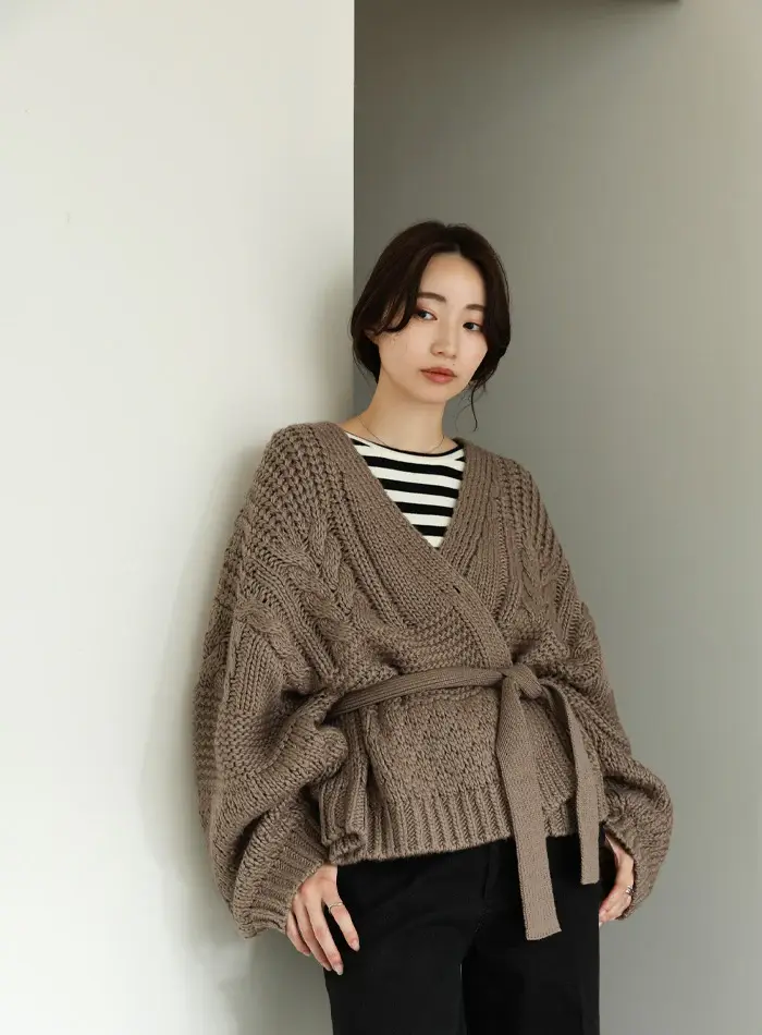 Et_cd325101-_-mo-08_700x950