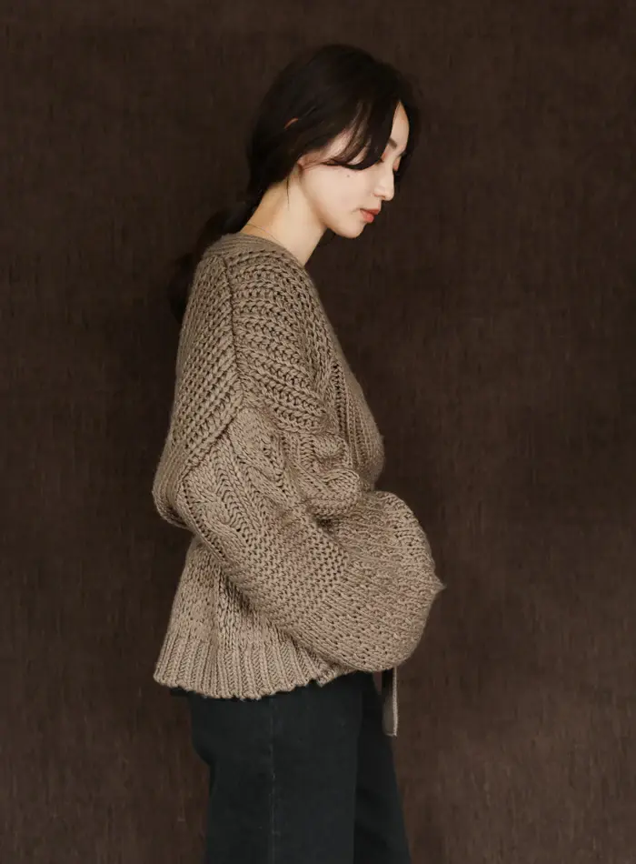 r-_Et_cd325101-_-mo-13_700x950