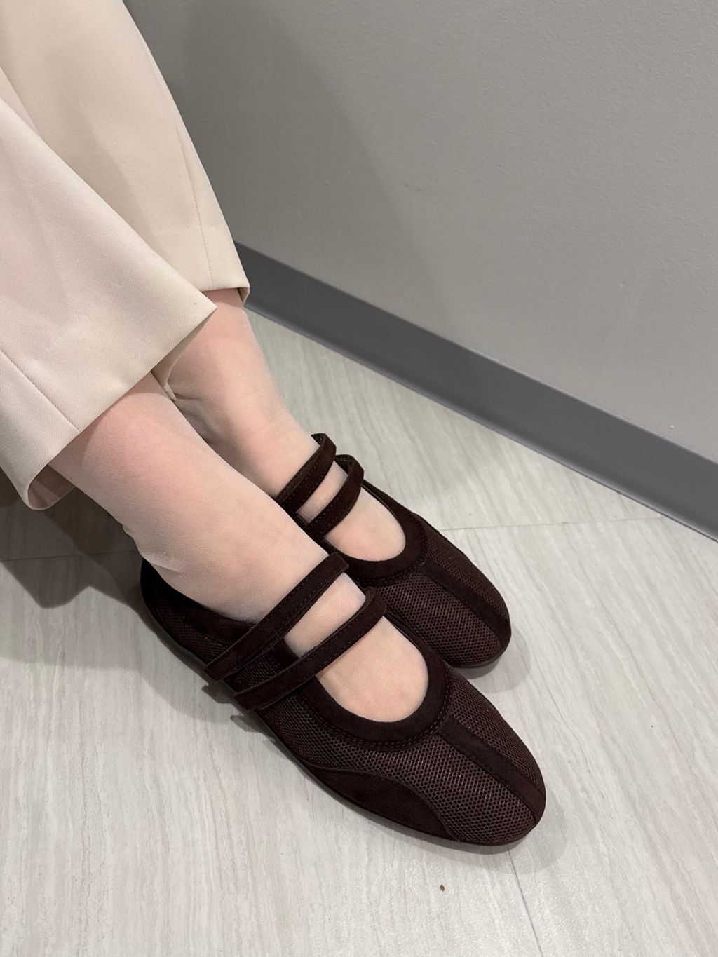 8d5ee2d6-8303-402b-9674-2e7451daa51b