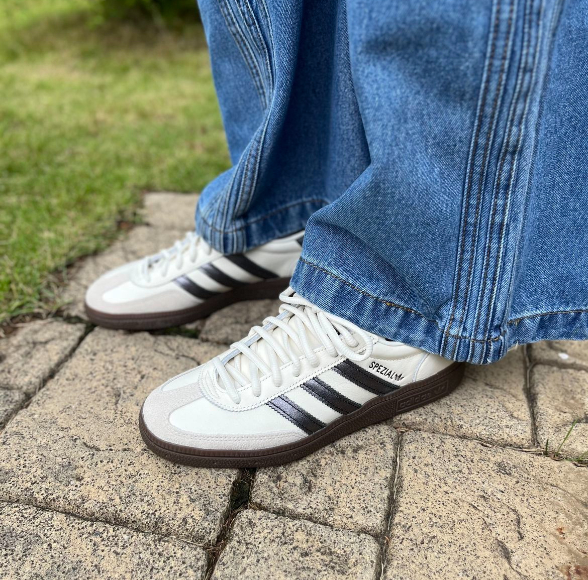 adidas HANDBALL SPEZIAL JH8662 adidas HANDBALL SPEZIAL JH8662