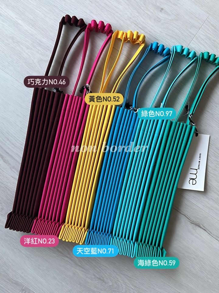 DA3F6728-C580-40DF-8618-9804AF9EF08B
