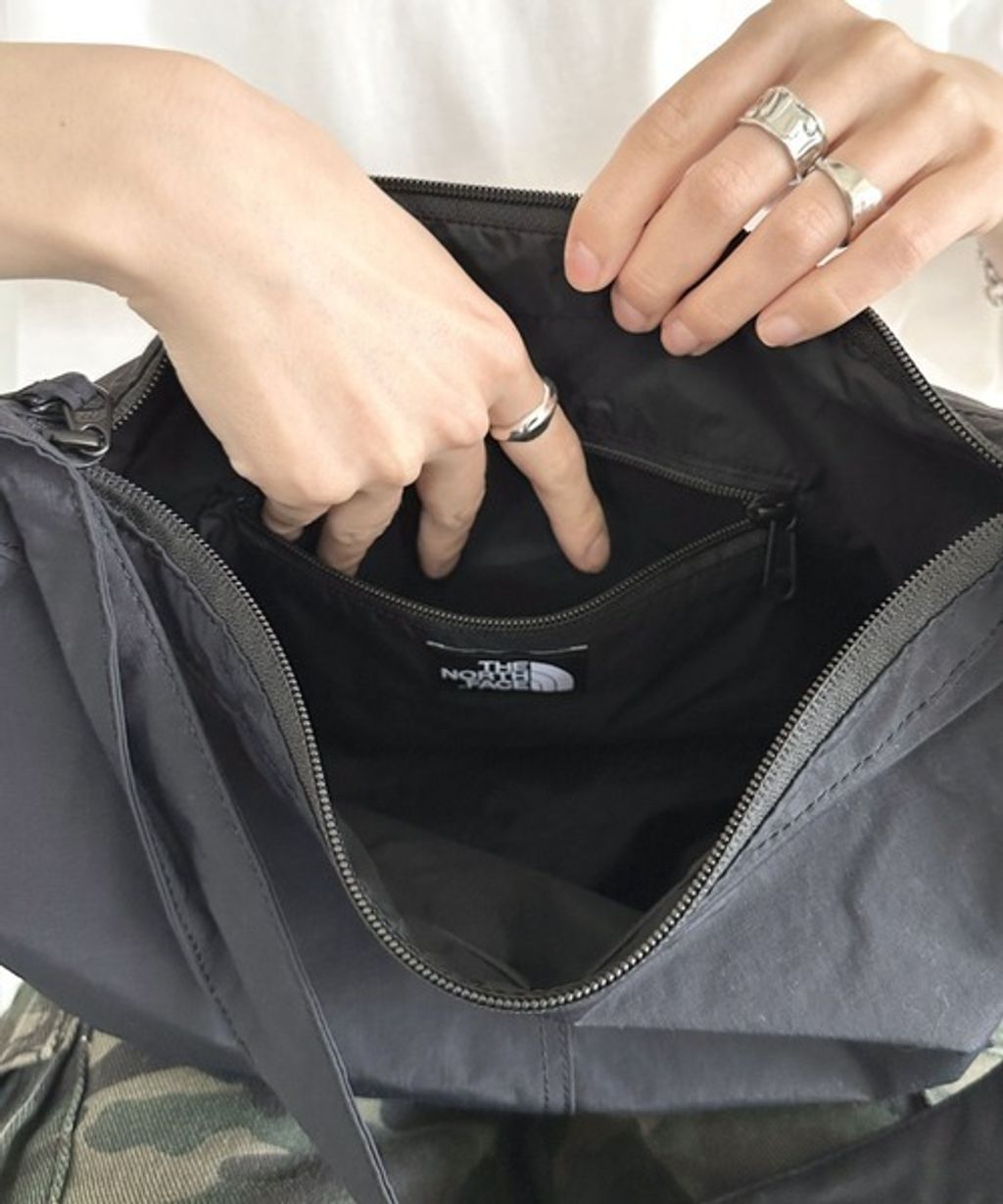 ★THE NORTH FACE★ URBAN CROSS BAG MGRAYISH LILAC NN2PR29B THE NORTH FACE URBAN CROSS BAG M | WY Store