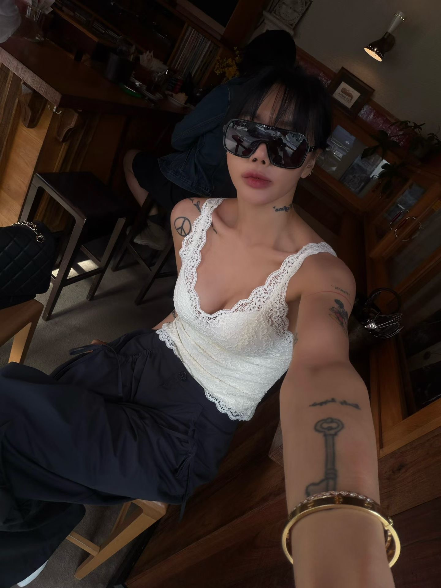 09