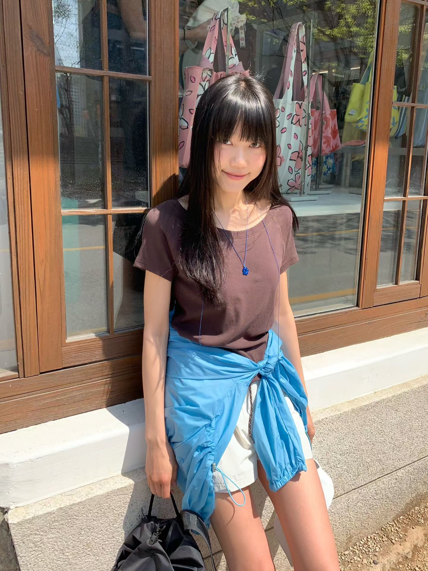 09