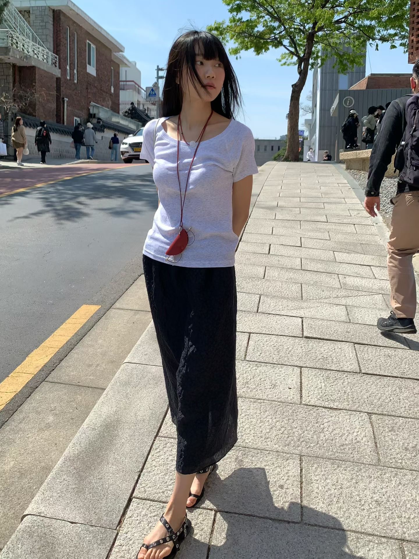 22
