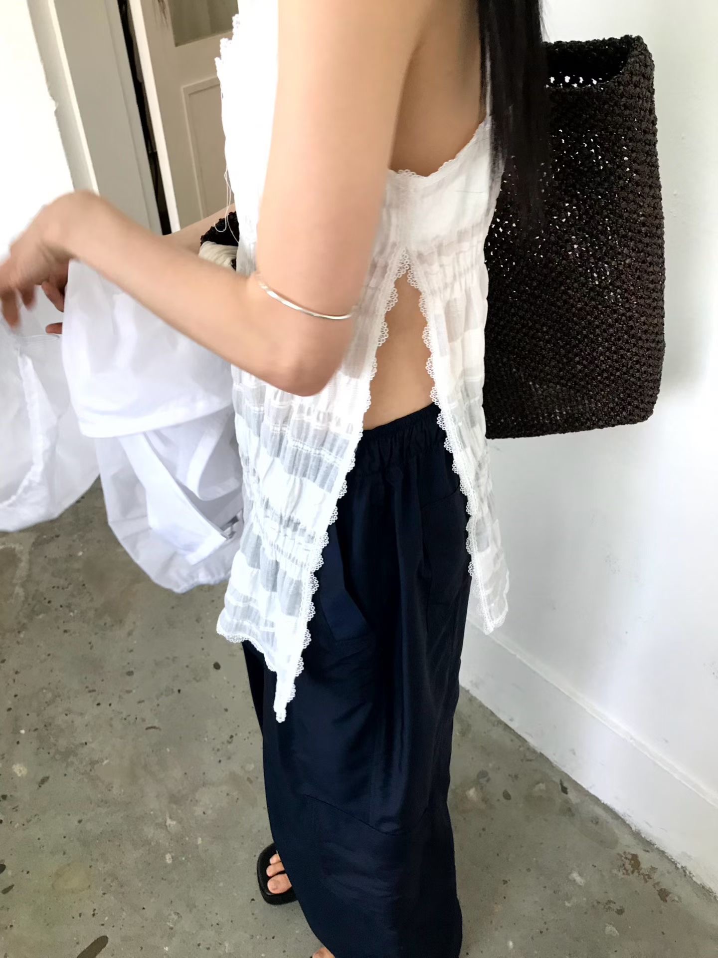 25