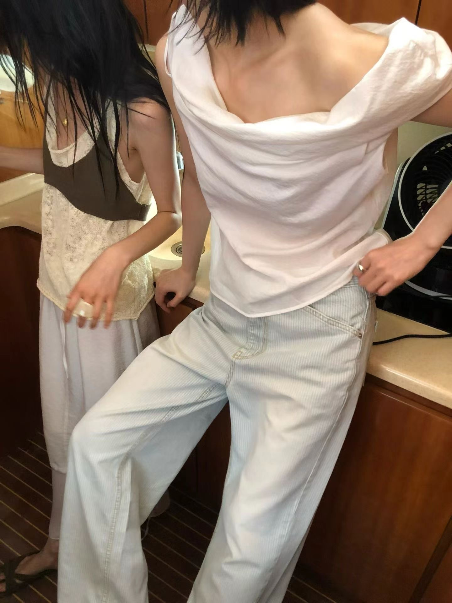 11
