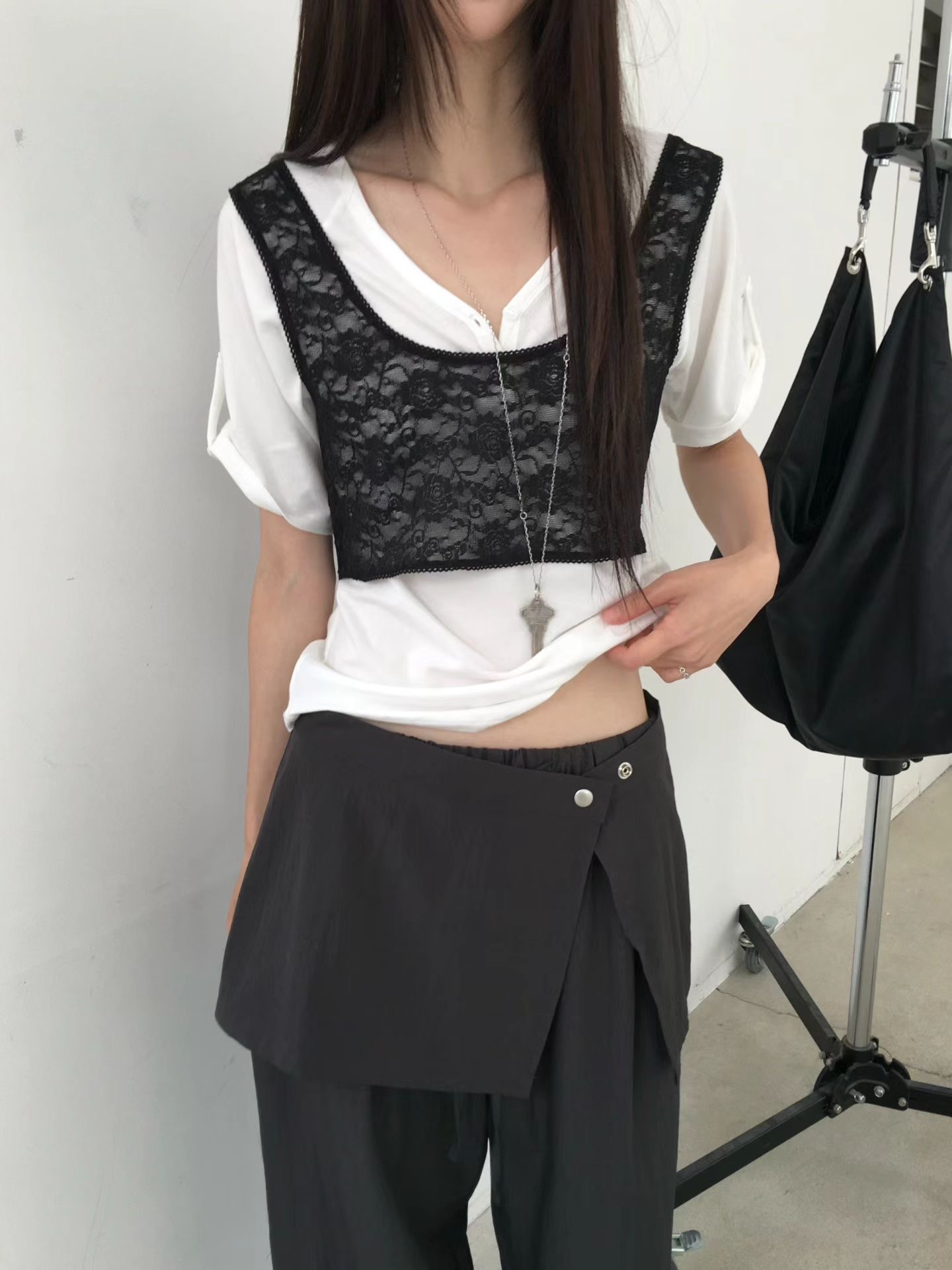 09