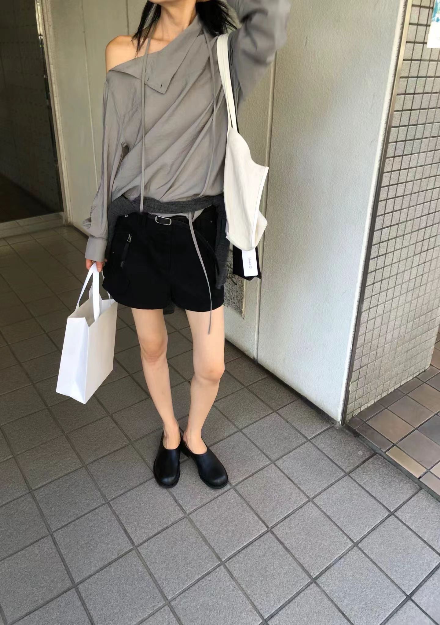 08