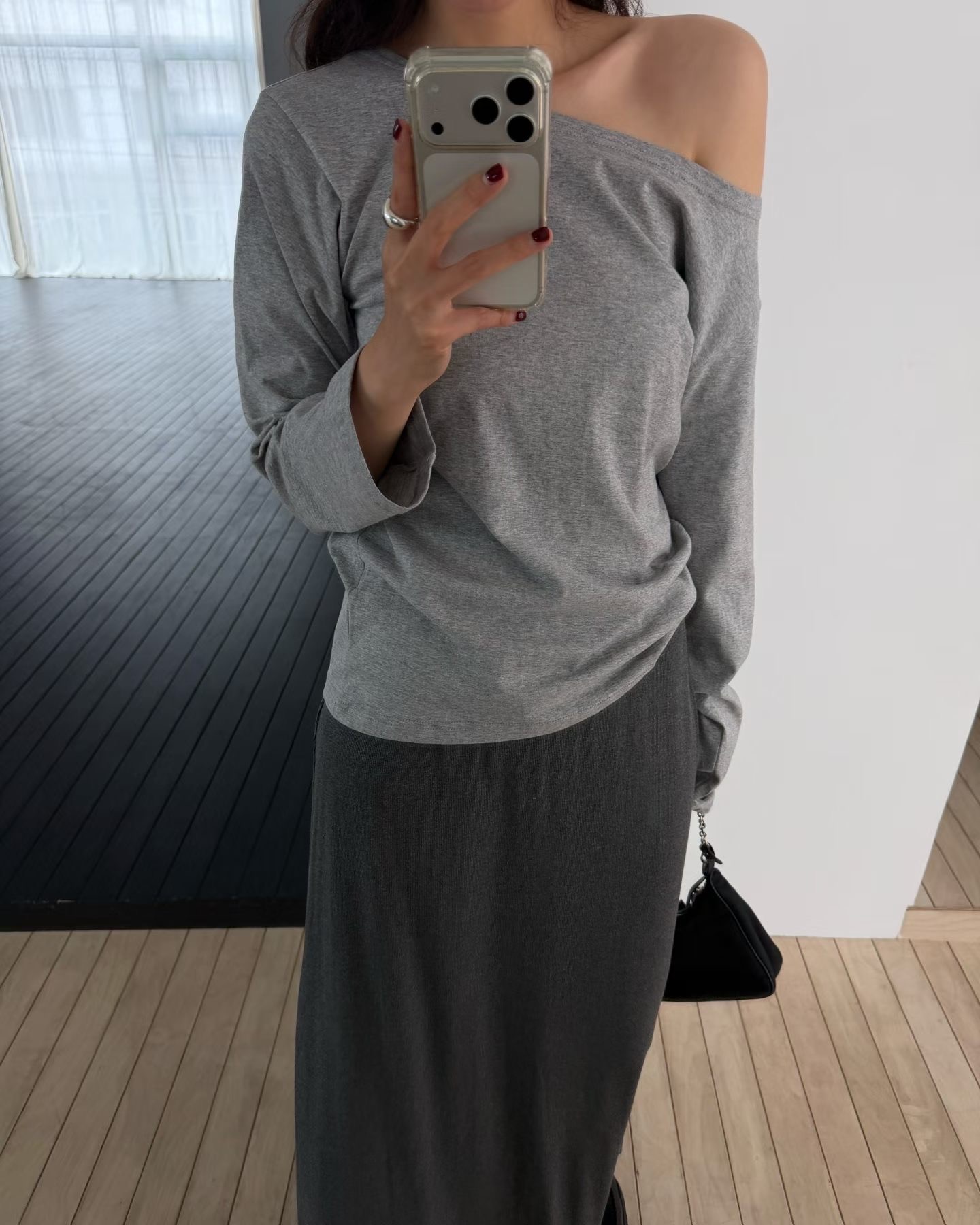 08