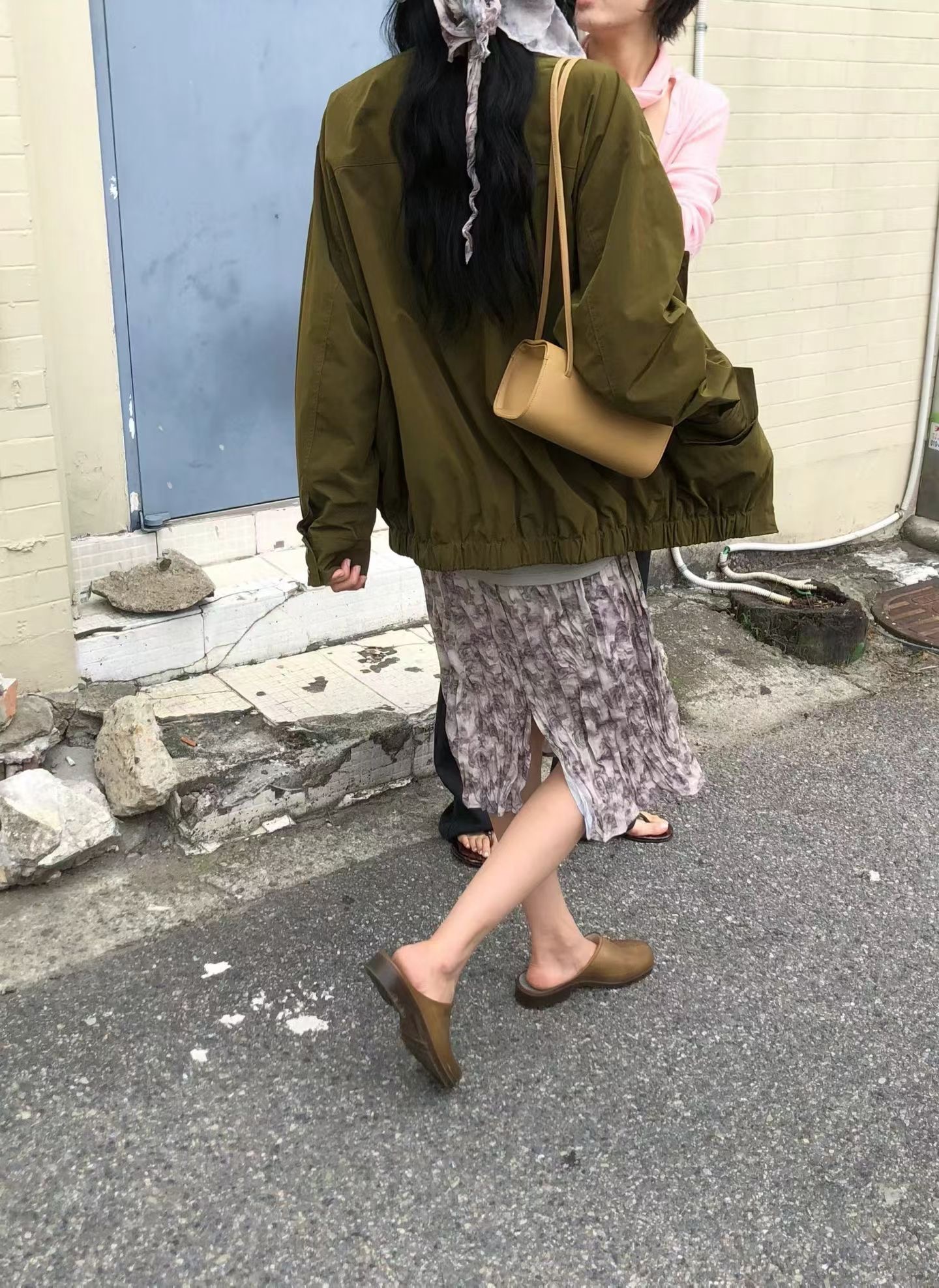 05