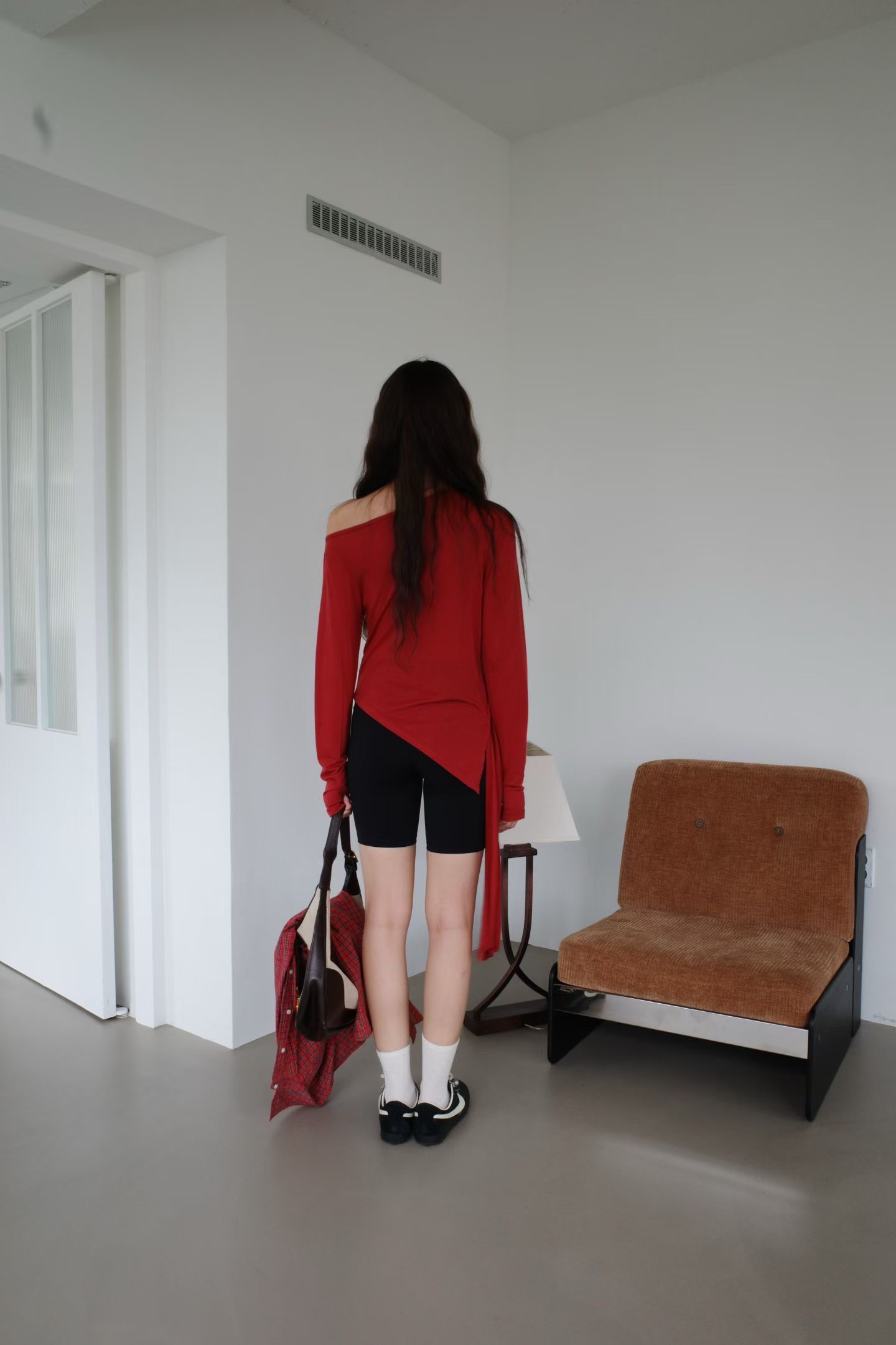 04