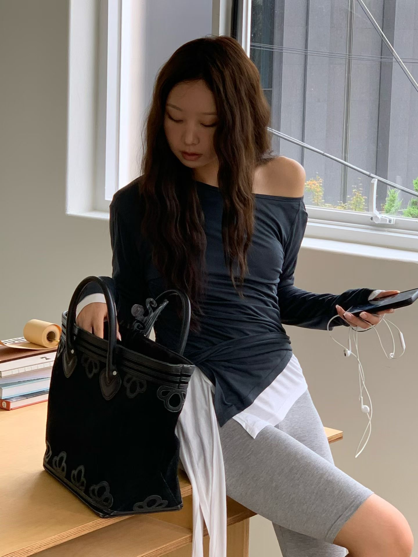 22