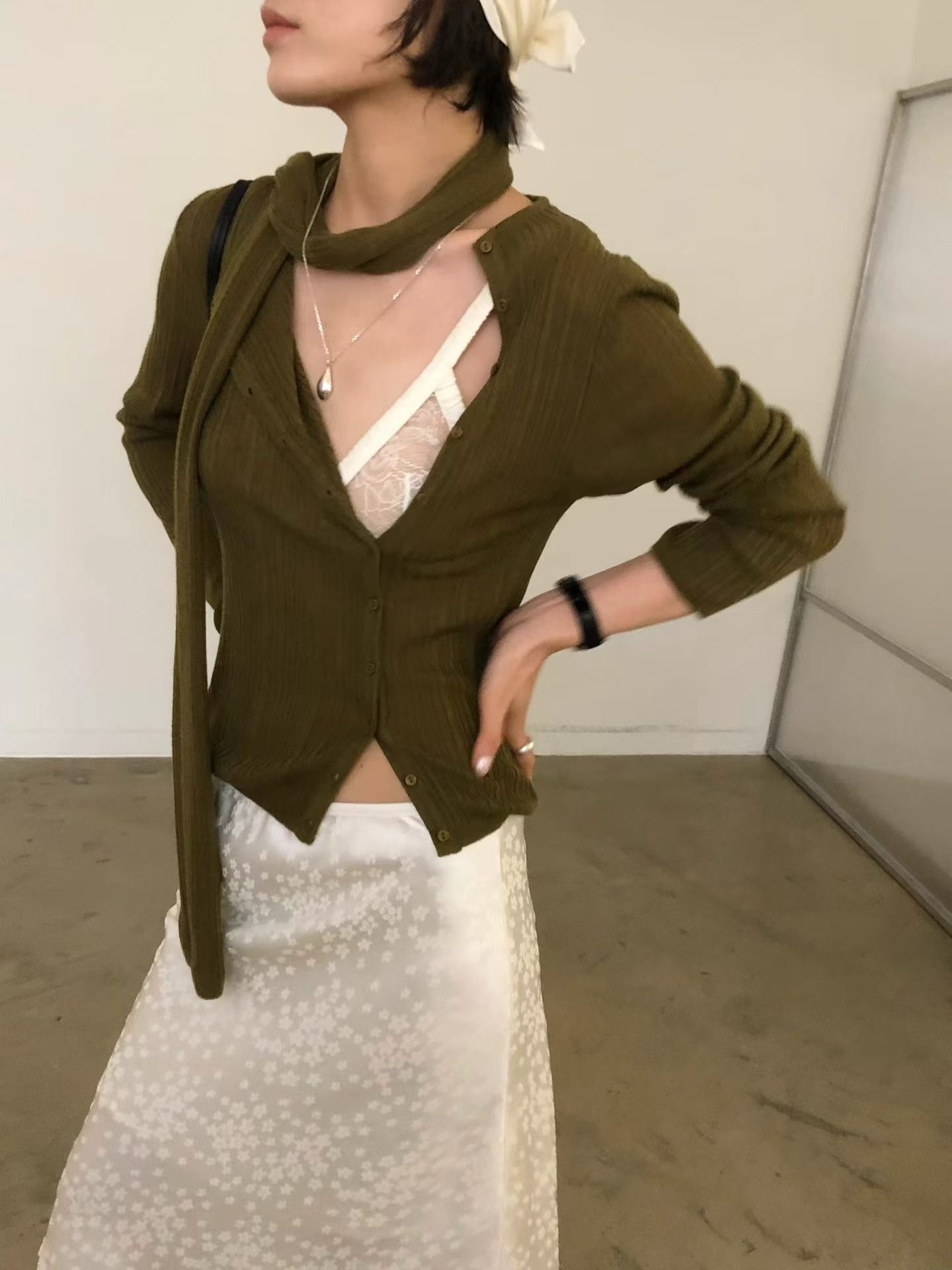25