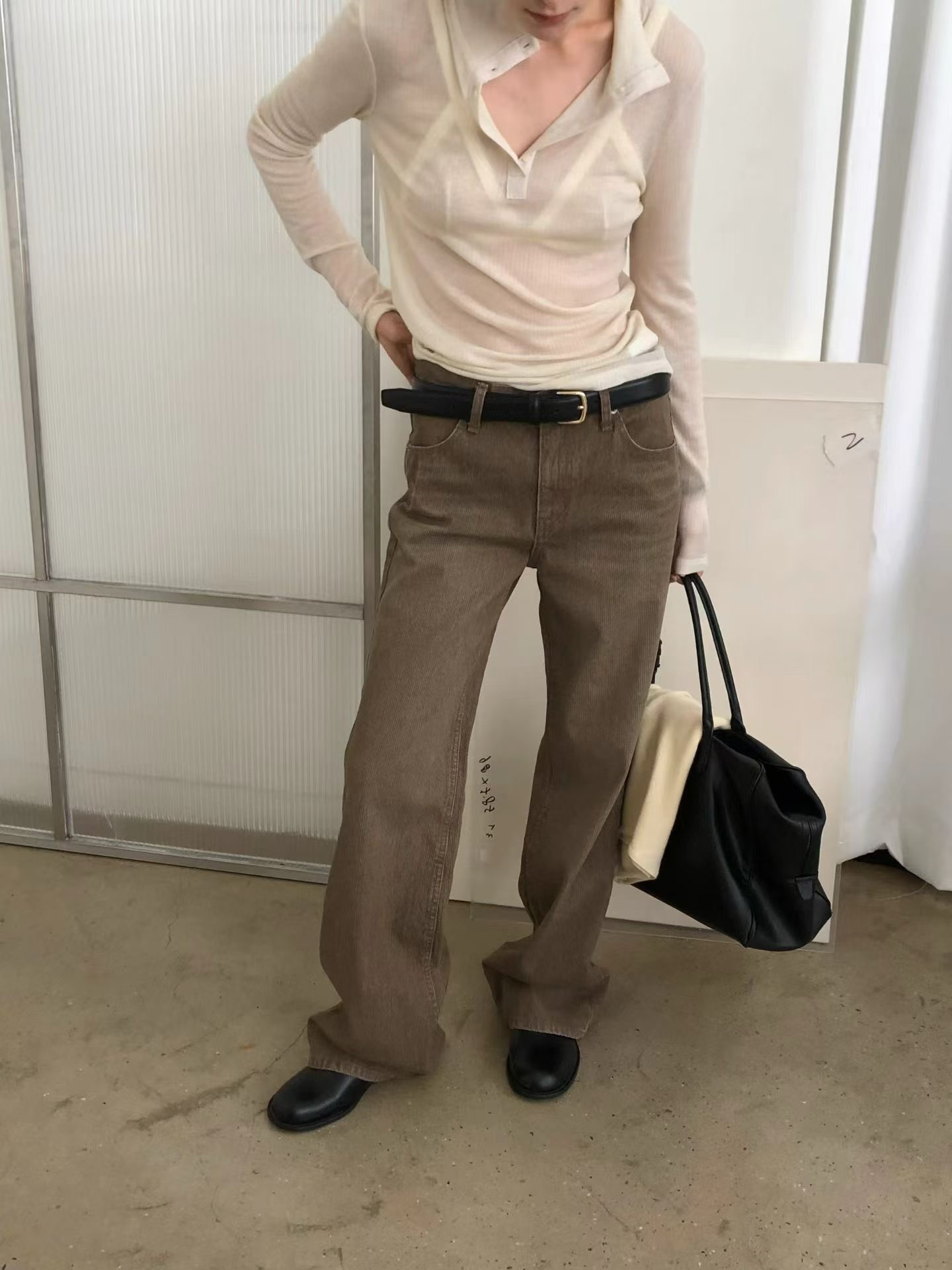01