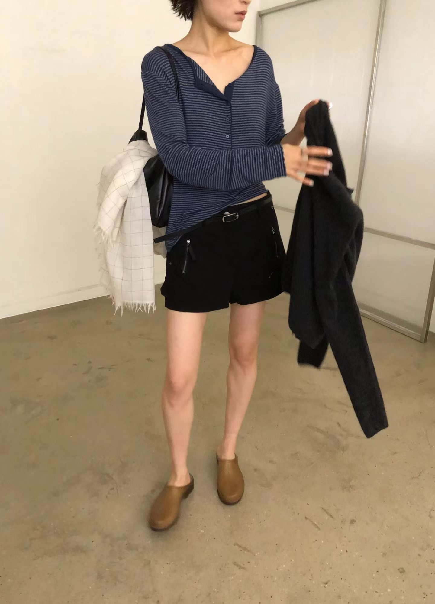 09