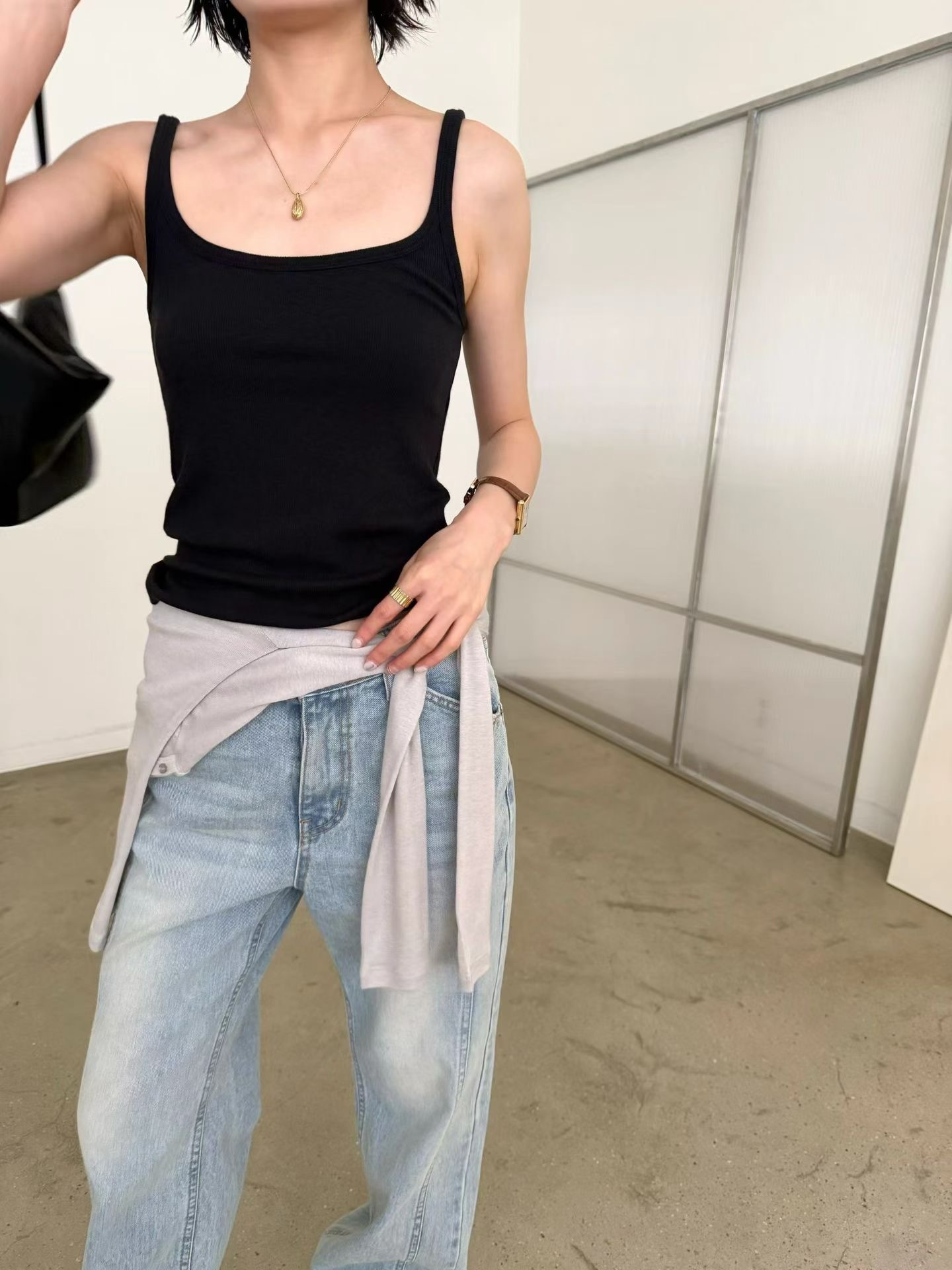 32