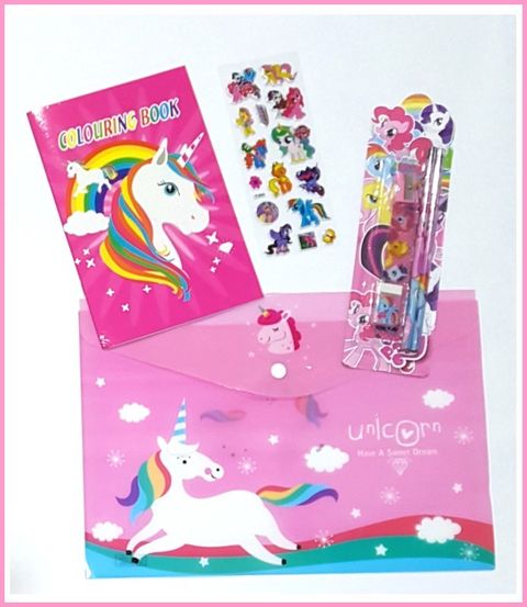 stationery pack unicorn.jpg