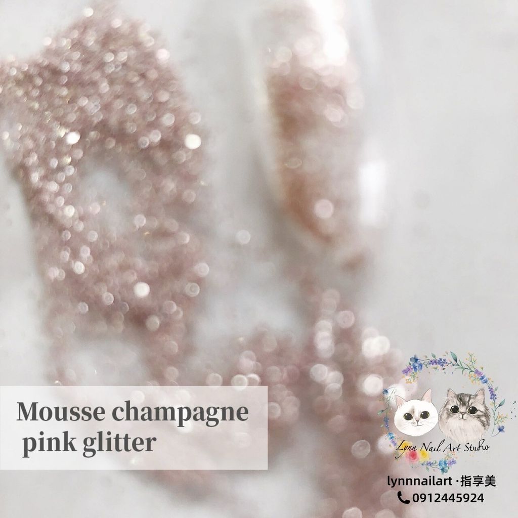 G130 Mousse champagne pink glitter 2