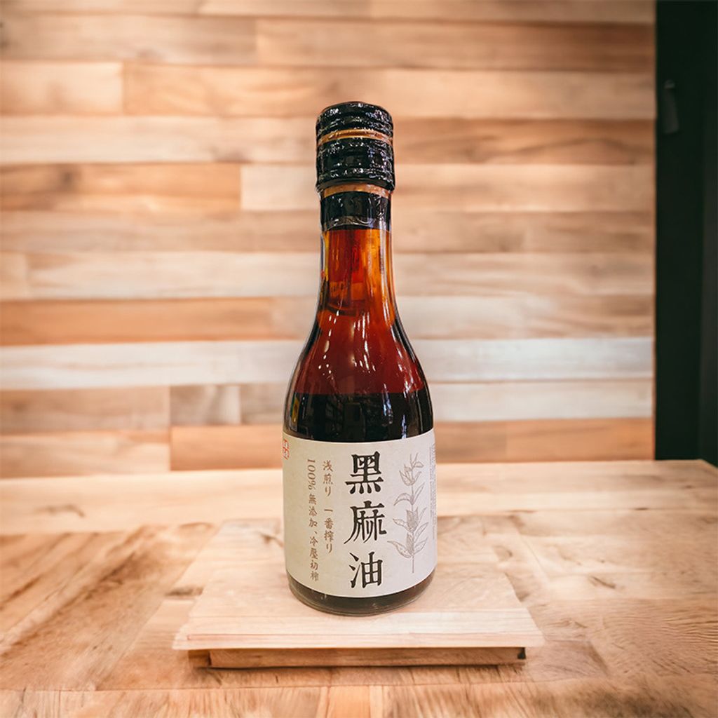 9530852-pos-03-old-61790410-%E5%86%B7%E5%A3%93%E5%88%9D%E6%A6%A8%E9%BB%91%E9%BA%BB%E6%B2%B9-%E7%B4%94%E6%AD%A3%E5%8F%B0%E7%81%A3%E9%BA%BB%E6%B2%B9%E6%96%99%E7%90%86%E9%A3%9F%E7%94%A8-%E5%B1%95%E6%A6%AE%E5%95%86%E8%99%9F