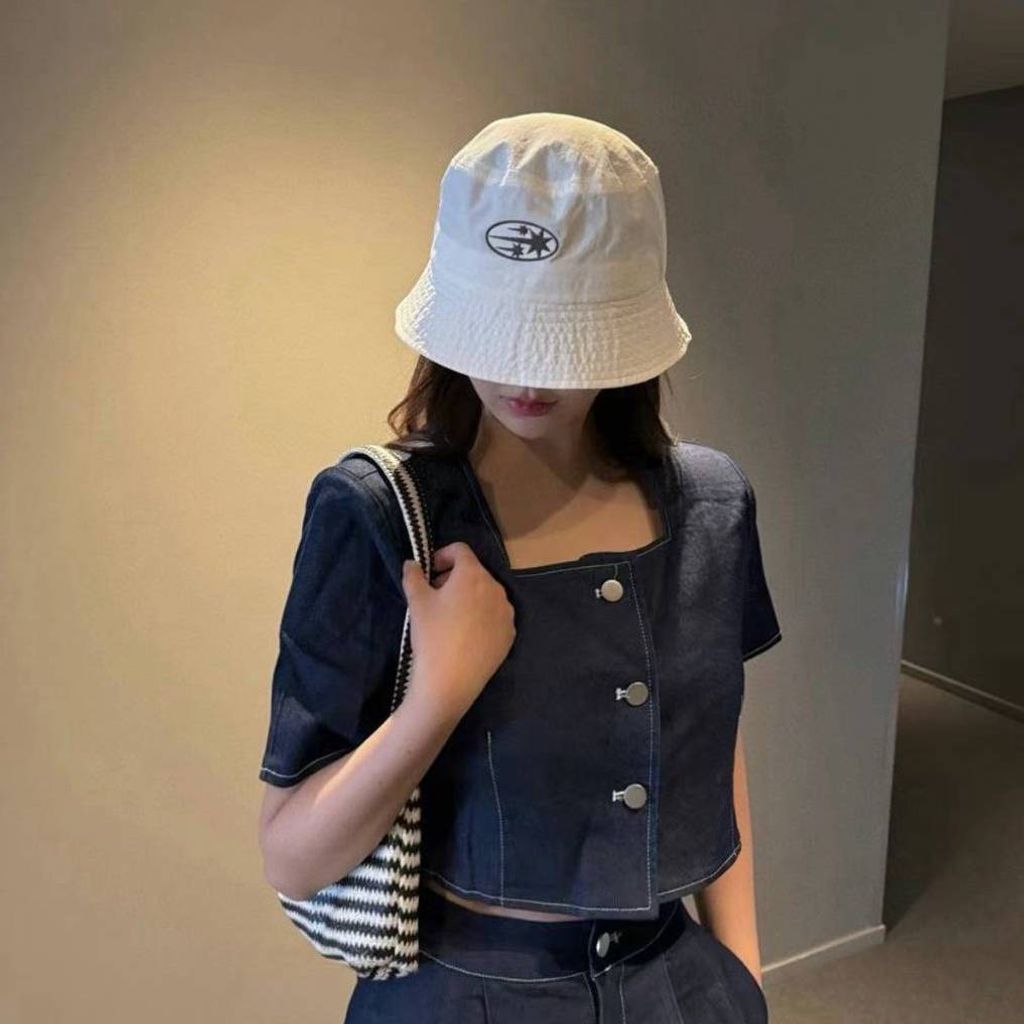 A-LOVELYHAT-Q3f-147👑 👑 2024-03-03 15.54.55