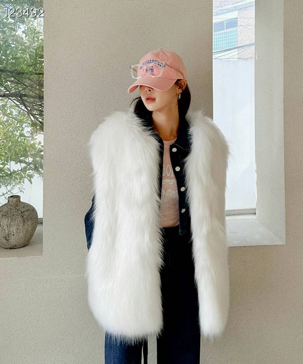 A-LOVELYHAT-Q3f-147👑 👑 2024-03-03 15.35.06