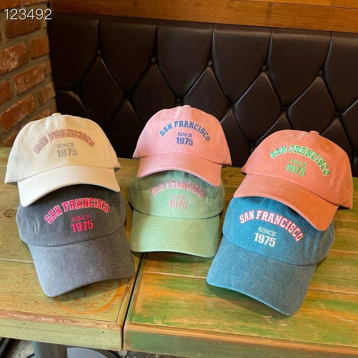 A-LOVELYHAT-Q3f-147👑 👑 2024-03-03 15.34.58