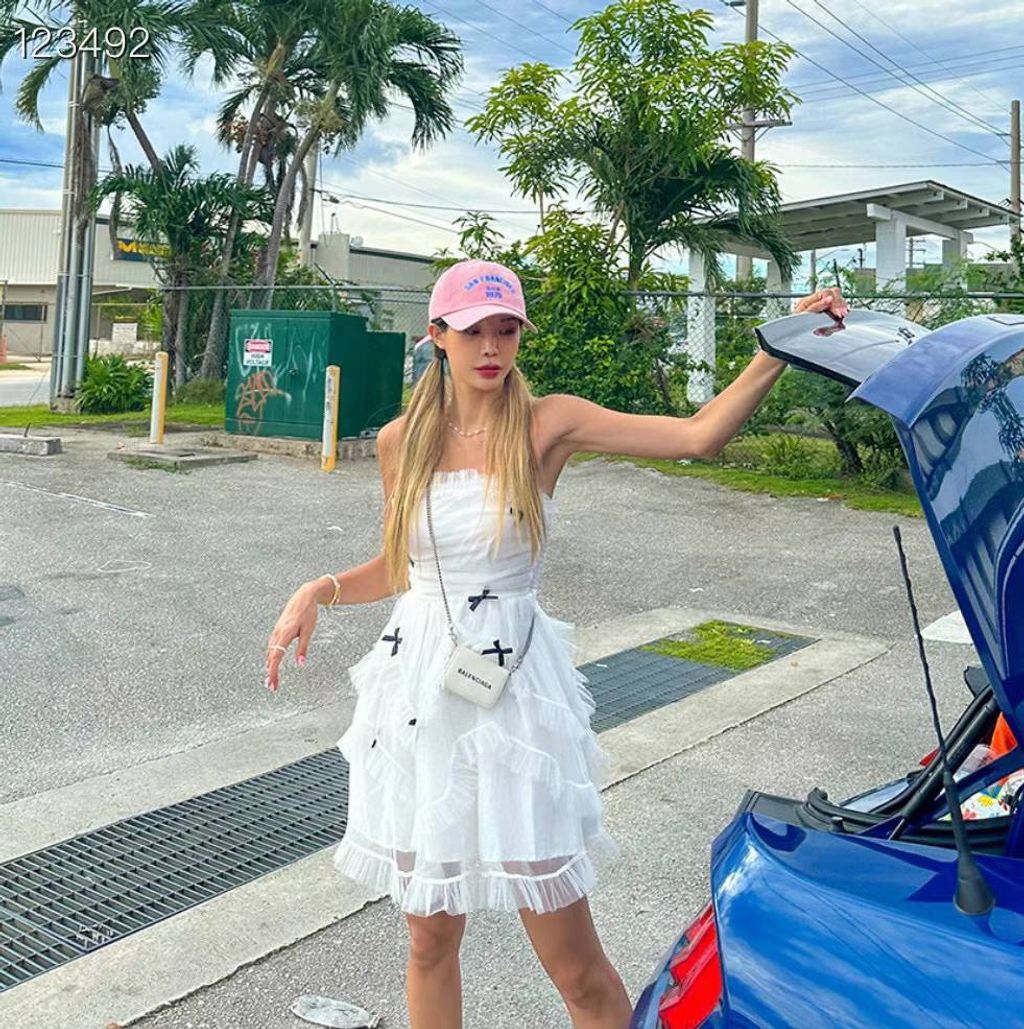 A-LOVELYHAT-Q3f-147👑 👑 2024-03-03 15.35.00