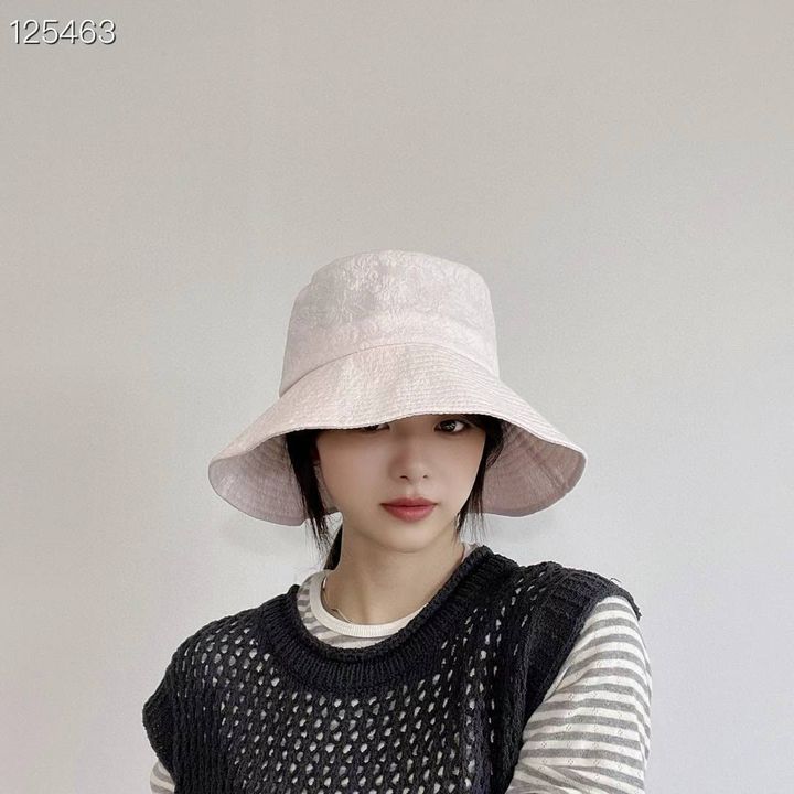 A-LOVELYHAT-Q3f-147👑 👑 2024-03-03 15.43.29