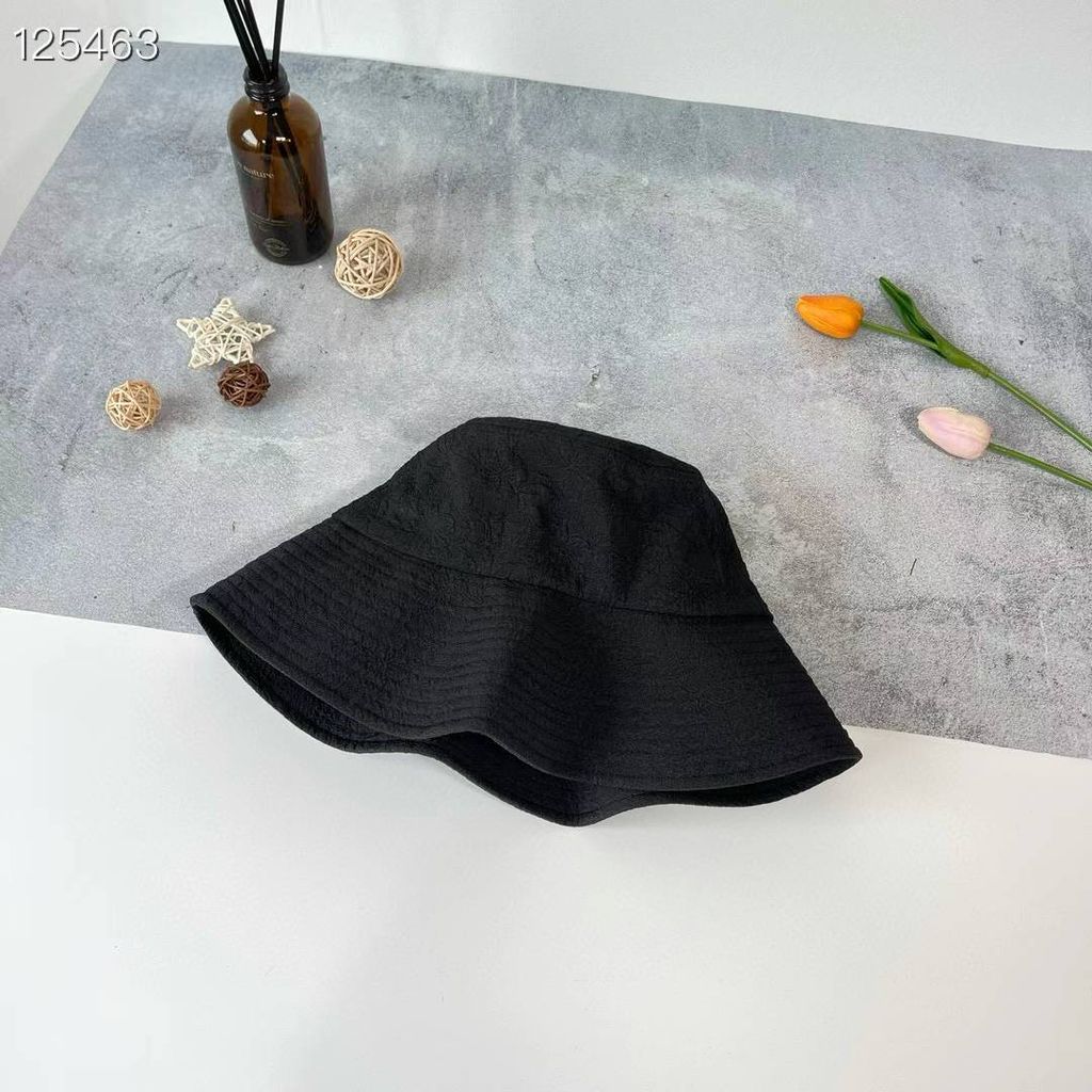 A-LOVELYHAT-Q3f-147👑 👑 2024-03-03 15.43.30