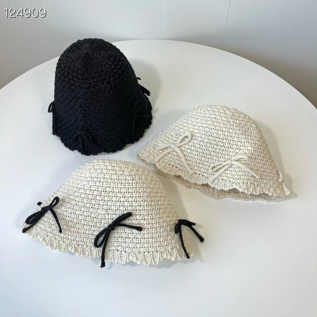 A-LOVELYHAT-Q3f-147👑 👑 2024-03-03 11.13.31