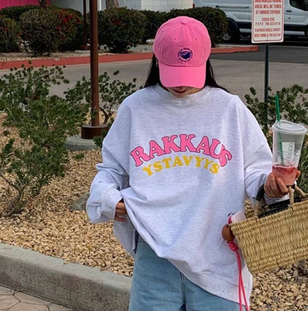 A-LOVELYHAT-Q3f-147👑 👑 2024-03-03 11.32.24