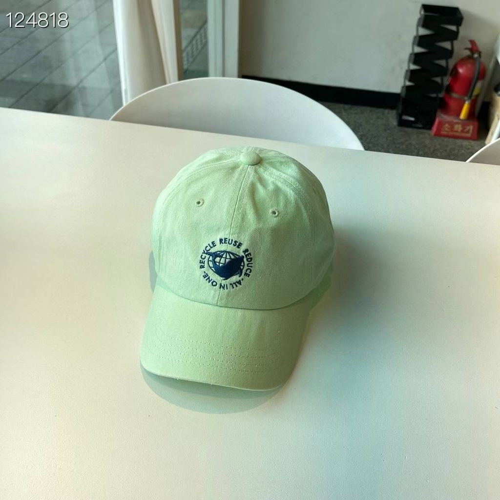 A-LOVELYHAT-Q3f-147👑 👑 2024-03-03 11.32.28