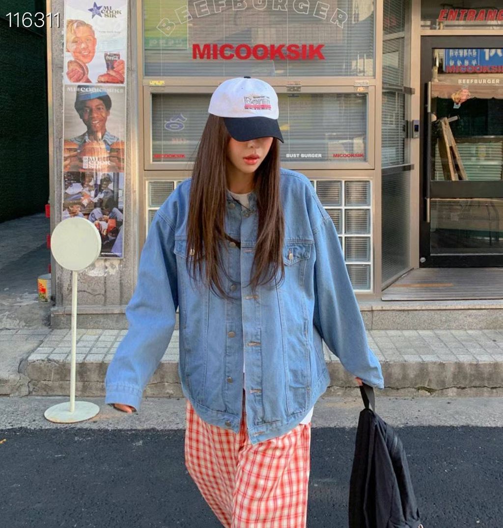 A-LOVELYHAT-Q3f-147👑 👑 2024-03-03 11.46.24