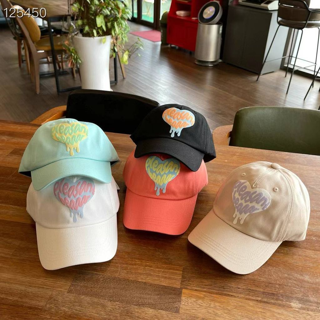 A-LOVELYHAT-Q3f-147👑 👑 2024-03-03 12.03.40