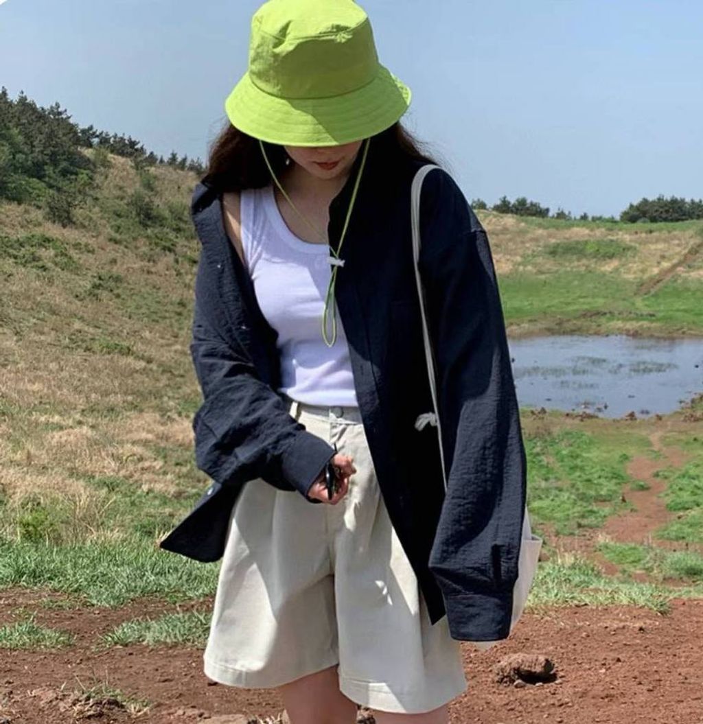 A-LOVELYHAT-Q3f-147👑 👑 2024-03-03 11.41.41