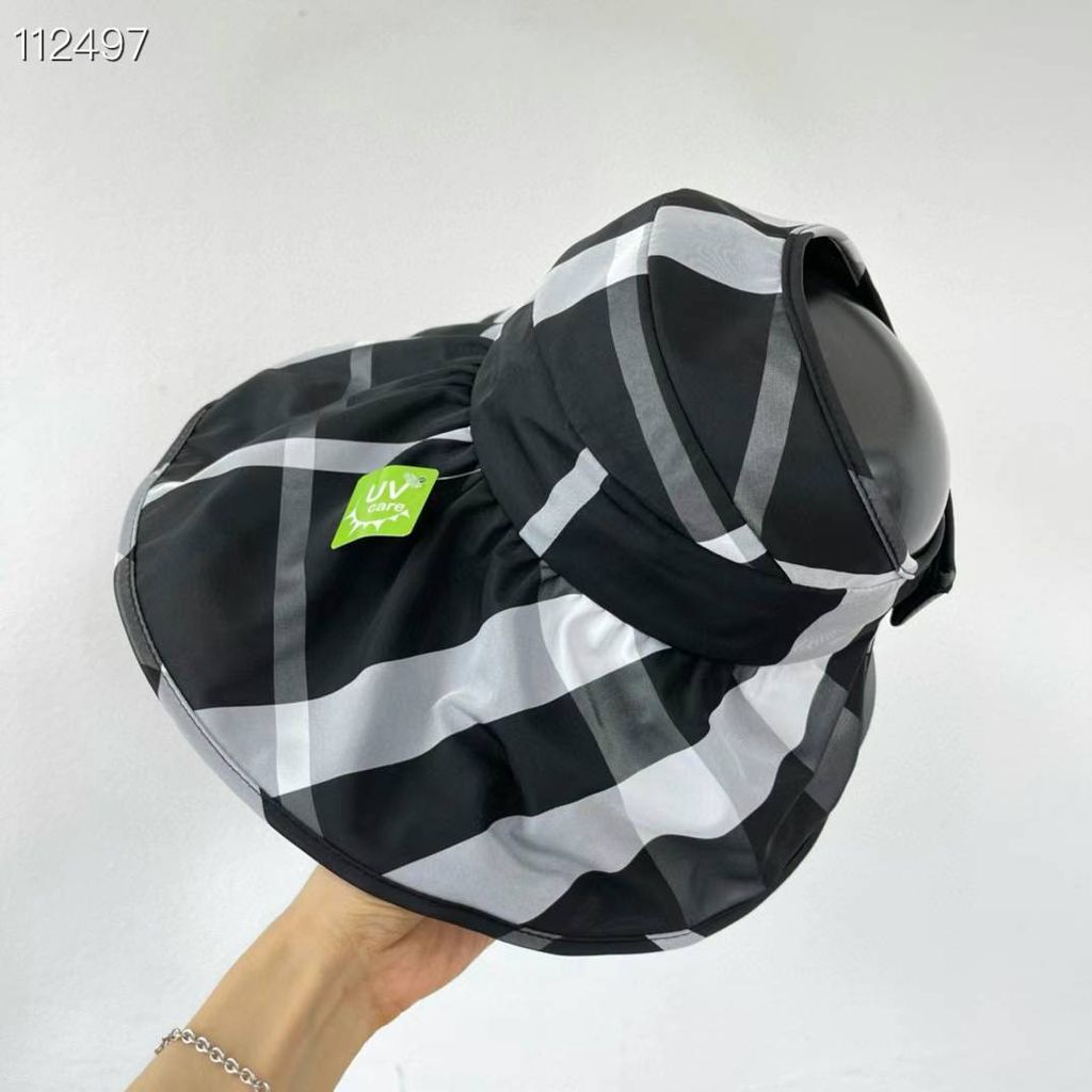 A-LOVELYHAT-Q3f-147👑 👑 2024-03-03 11.59.04