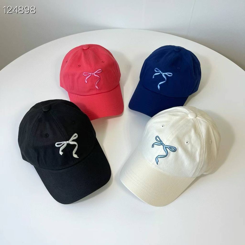 A-LOVELYHAT-Q3f-147👑 👑 2024-03-03 13.14.58