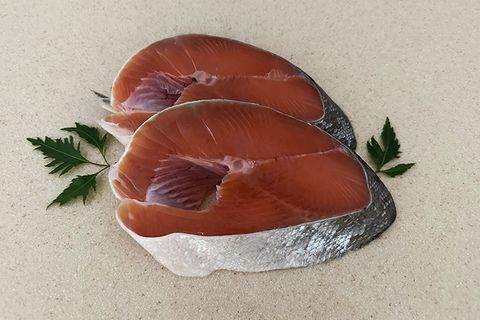 阿拉斯加紅鮭 (梅) 20片6kg箱-套袋